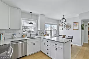 1323 April Way, Herndon, VA 20170 - Photo 7