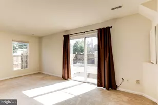 4831 Green Duck Ln, Fairfax, VA 22033 - Photo 7