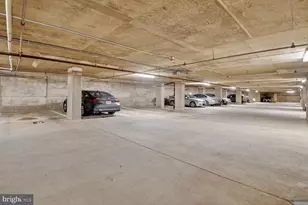 1808 Old Meadow Rd, McLean, VA 22102 - Photo 19