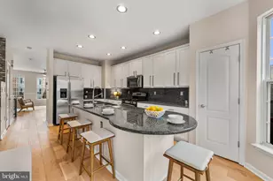 6735 Applemint Ln, Alexandria, VA 22310 - Photo 5