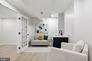 5506 Kendrick Ln, Burke, VA 22015 - Photo 15