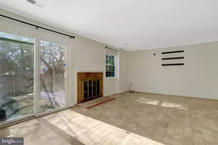 8070 Powderbrook Ln, Springfield, VA 22153 - Photo 45