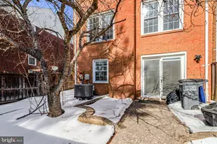 8070 Powderbrook Ln, Springfield, VA 22153 - Photo 55