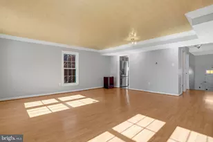 8070 Powderbrook Ln, Springfield, VA 22153 - Photo 13