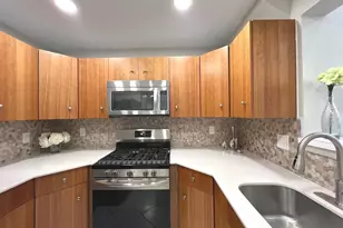 12020 Taliesin Pl, Reston, VA 20190 - Photo 9