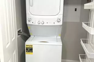 12020 Taliesin Pl, Reston, VA 20190 - Photo 5