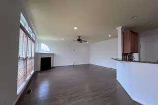 3925 Beeker Mill Pl, Chantilly, VA 20151 - Photo 17