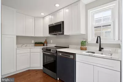 7501 Cross Gate Lane, Alexandria, VA 22315 - Photo 13