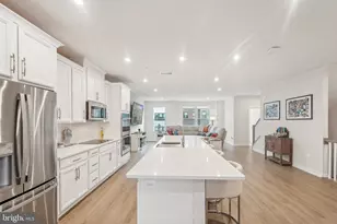 4610 Olivine Dr, Chantilly, VA 20151 - Photo 15