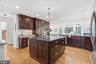 9516 Wallingford Dr, Burke, VA 22015 - Photo 21