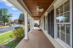 9516 Wallingford Dr, Burke, VA 22015 - Photo 3