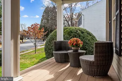 9516 Wallingford Drive, Burke, VA 22015 - Photo 5