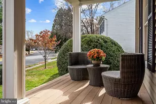 9516 Wallingford Dr, Burke, VA 22015 - Photo 5