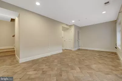 229 Locust Street SE #3, Vienna, VA 22180 - Photo 47