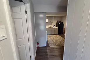 7009 Lamp Post, Alexandria, VA 22306 - Photo 3