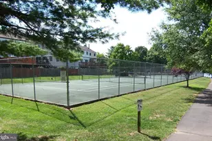 7746 New Providence Dr, Falls Church, VA 22042 - Photo 33