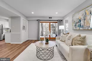 7746 New Providence Dr, Falls Church, VA 22042 - Photo 5