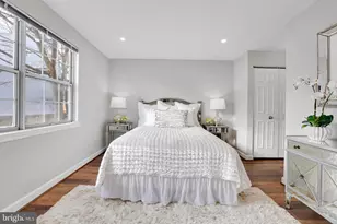 7746 New Providence Dr, Falls Church, VA 22042 - Photo 19