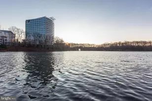 7746 New Providence Dr, Falls Church, VA 22042 - Photo 31