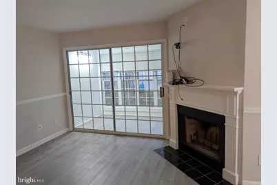 12110 Green Ledge Court #202, Fairfax, VA 22033 - Photo 3