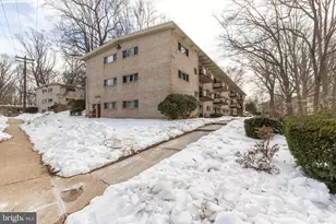 4357 Americana Dr, Annandale, VA 22003 - Photo 3