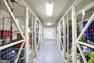 4357 Americana Dr, Annandale, VA 22003 - Photo 27