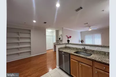 5107 Travis Edward Way #D, Centreville, VA 20120 - Photo 9