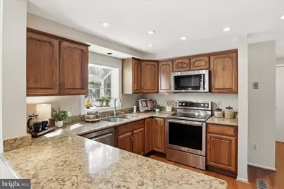 5903 Oak Ridge Court, Burke, VA 22015 - Photo 9