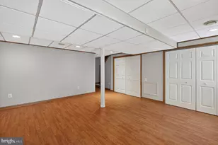 5808 Bunker Woods Ln, Burke, VA 22015 - Photo 27