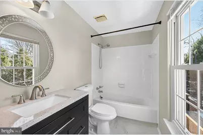 5808 Bunker Woods Lane, Burke, VA 22015 - Photo 17