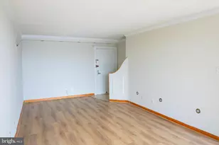 2311 Pimmit Dr, Falls Church, VA 22043 - Photo 5