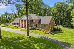 6704 Cedar View Ct, Clifton, VA 20124 - Photo 11
