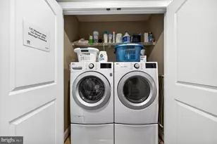 2141 Red Vine Dr, Vienna, VA 22182 - Photo 21