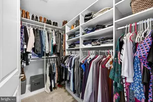 2141 Red Vine Dr, Vienna, VA 22182 - Photo 17