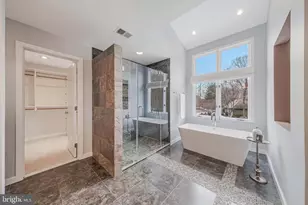 12021 Walnut Br Rd, Reston, VA 20194 - Photo 47