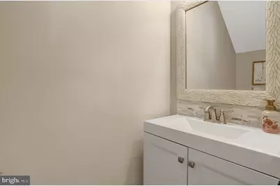 3940 Woodhue Place #18, Alexandria, VA 22309 - Photo 15