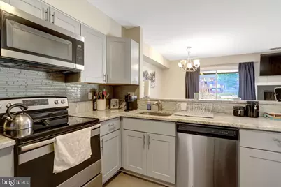 3940 Woodhue Place #18, Alexandria, VA 22309 - Photo 7