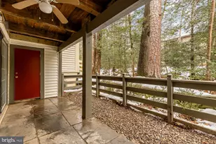 2221 Lovedale Ln, Reston, VA 20191 - Photo 23