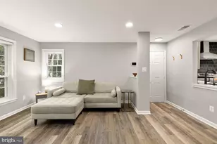 2221 Lovedale Ln, Reston, VA 20191 - Photo 3