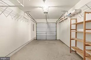 13656 Salk St, Herndon, VA 20171 - Photo 25