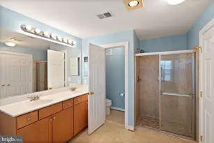 13656 Salk St, Herndon, VA 20171 - Photo 25