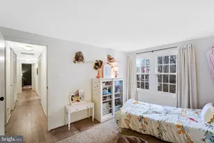 10720 Burr Oak Way, Burke, VA 22015 - Photo 25