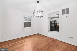 3051 Silent Valley Dr, Fairfax, VA 22031 - Photo 7