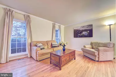 1404 Bayshire Lane, Herndon, VA 20170 - Photo 5