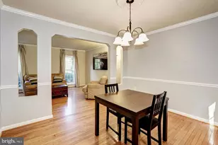 1404 Bayshire Ln, Herndon, VA 20170 - Photo 13