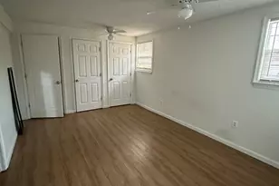 [Address not provided], Oakton, VA 22124 - Photo 11