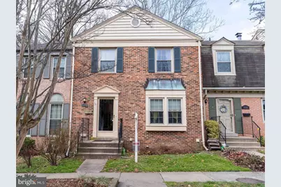 10323 Hampshire Green Avenue, Fairfax, VA 22032 - Photo 1