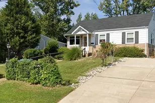 7608 Leonard Dr, Falls Church, VA 22043 - Photo 1