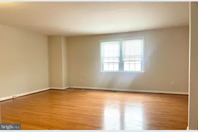 7353 Crestleigh Circle, Alexandria, VA 22315 - Photo 7