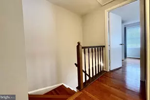 7353 Crestleigh Cir, Alexandria, VA 22315 - Photo 11